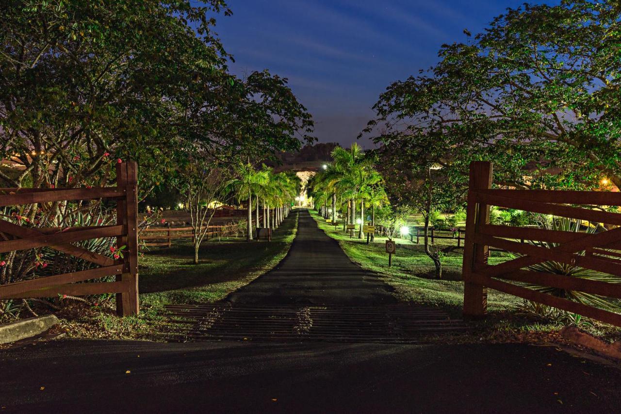 Hotel Fazenda Jacaúna Brotas Kültér fotó